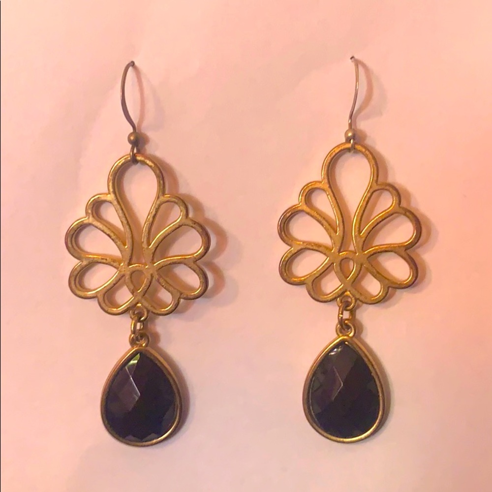 Vintage Black and Gold Statement Dangle Earings